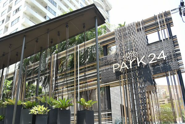 (The) Park at Em District Serviced Apartment For Rent