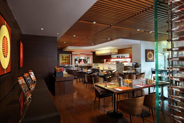 Marriott Executive Apartments Sathorn Vista Service Apartment For rent Preview 6