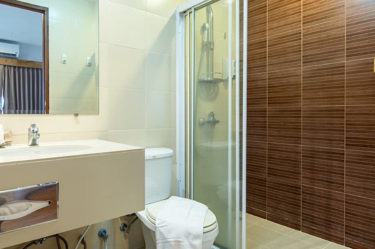 Lasalle Suites & Spa Hotel Service Apartments For Rent Preview 3