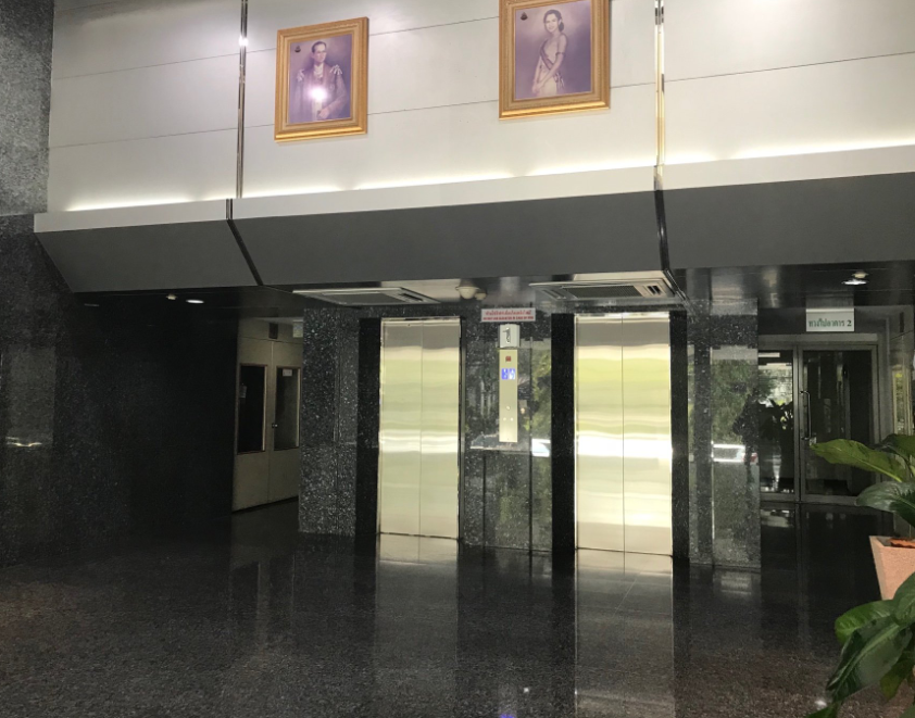 White Group Tower Office For Rent Preview 3