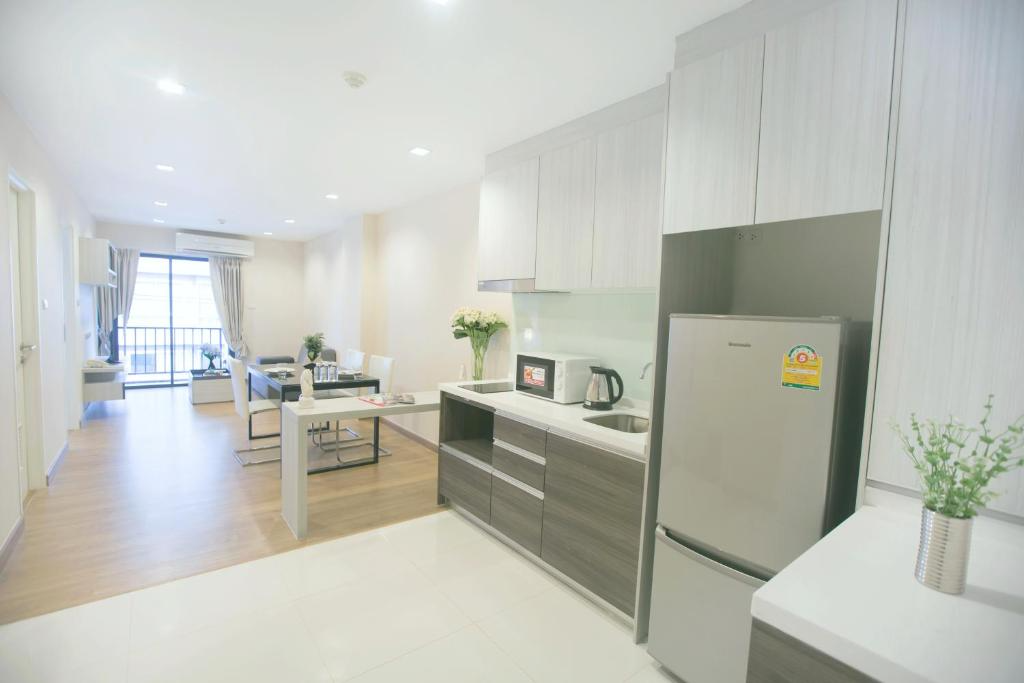 Park 19 Residence Service Apartment  Preview 7