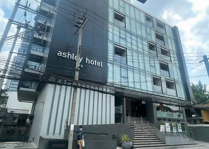 Ashley Hotel Bangkok Service Apartments For Rent Preview 2