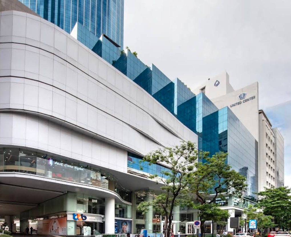 United Center Building Office For Rent
