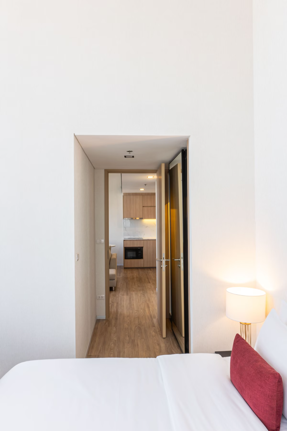 Ramada Plaza By Wyndham Sukhumvit 48 Service Apartment Preview 2