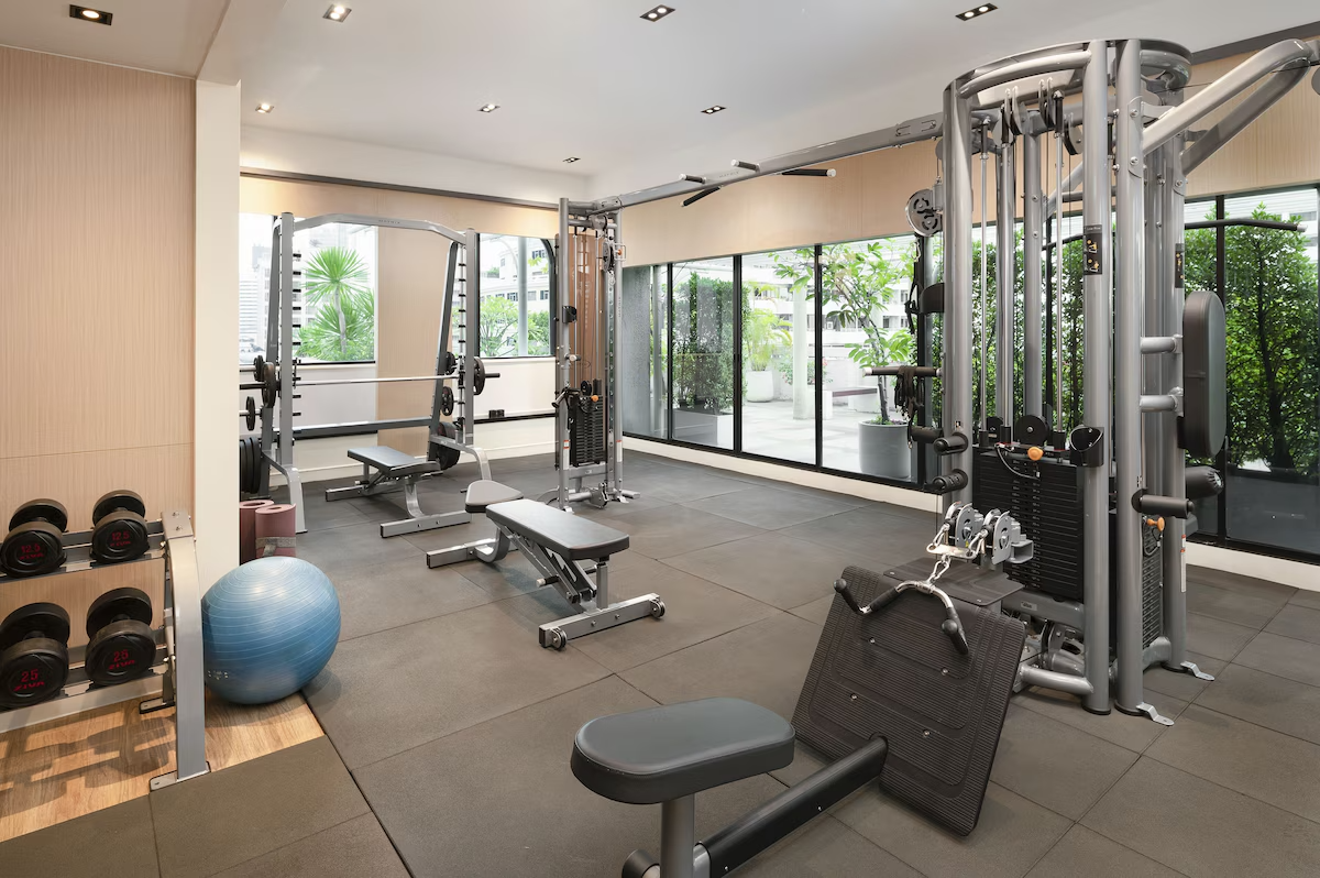 Parkroyal Suites Bangkok Service Apartment Preview 4