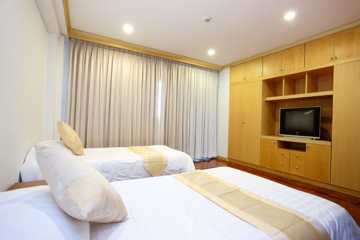 Chaidee Mansion Service Apartments For Rent Preview 5