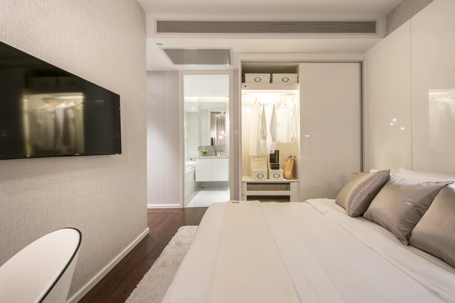 Ariva Hyde Sukhumvit 11 Service Apartments For Rent Preview 7