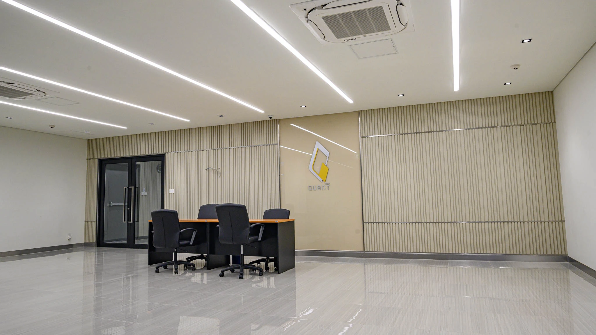 QUANT – Sukhumvit 25 Office for Rent Preview 5