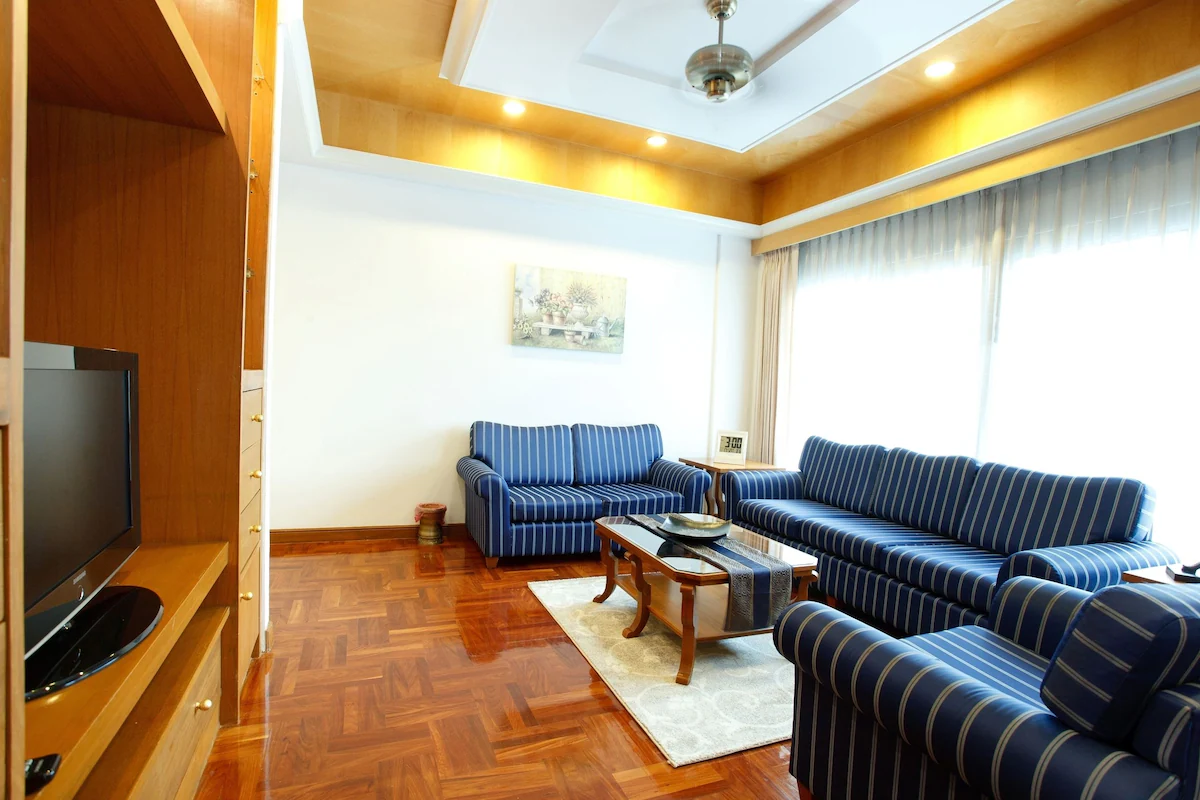 Chaidee Mansion Service Apartments For Rent Preview 6