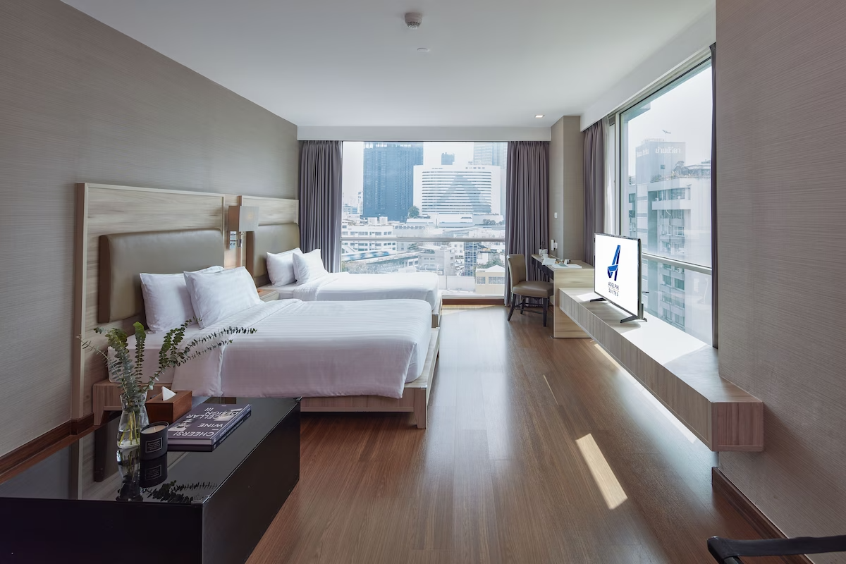 Adelphi Suites Serviced Apartments For Rent Preview 6