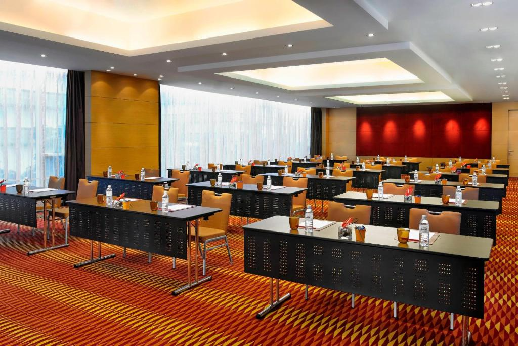 Marriott Executive Apartments Sukhumvit Park For Rent Preview 7