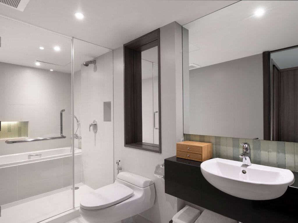 Novotel Living Bangkok Sukhumvit Service Apartment Preview 7