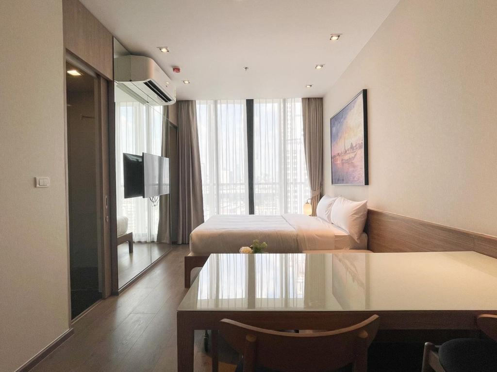 Hampton Residence next to Emporium Service Apartments For Rent Preview 3