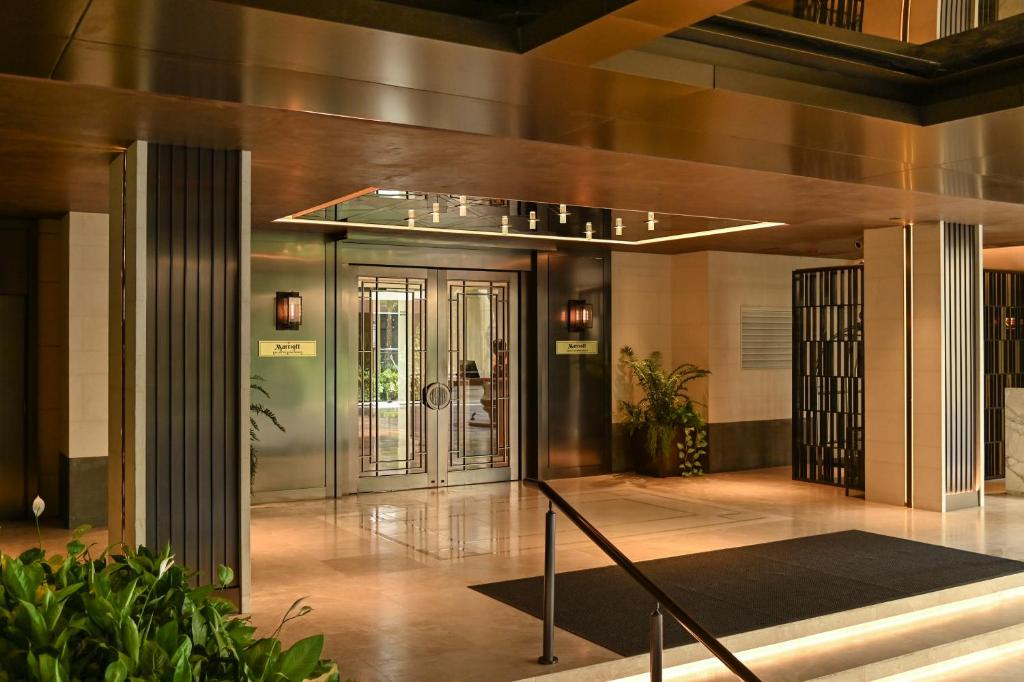 Marriott Executive Apartments – Bangkok Townhall Service Apartment For rent Preview 3