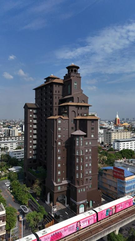 Marriott Executive Apartments Bangkok Sukhumvit 101 Service Apartment
