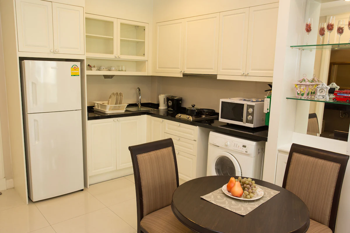 Hope Land Executive Residence Sukhumvit 46 Service Apartments For Rent Preview 5