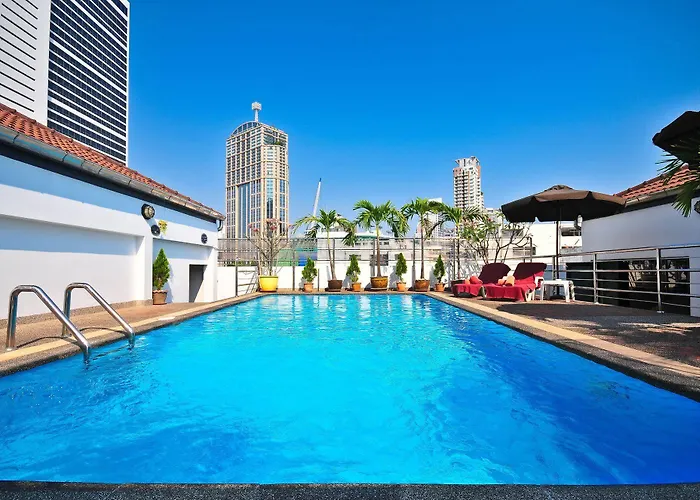 Admiral Suites Serviced Apartments For Rent Preview 5