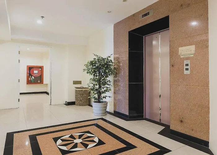 Hope Land Executive Service Apartment – Sukhumvit 24 For Rent Preview 4