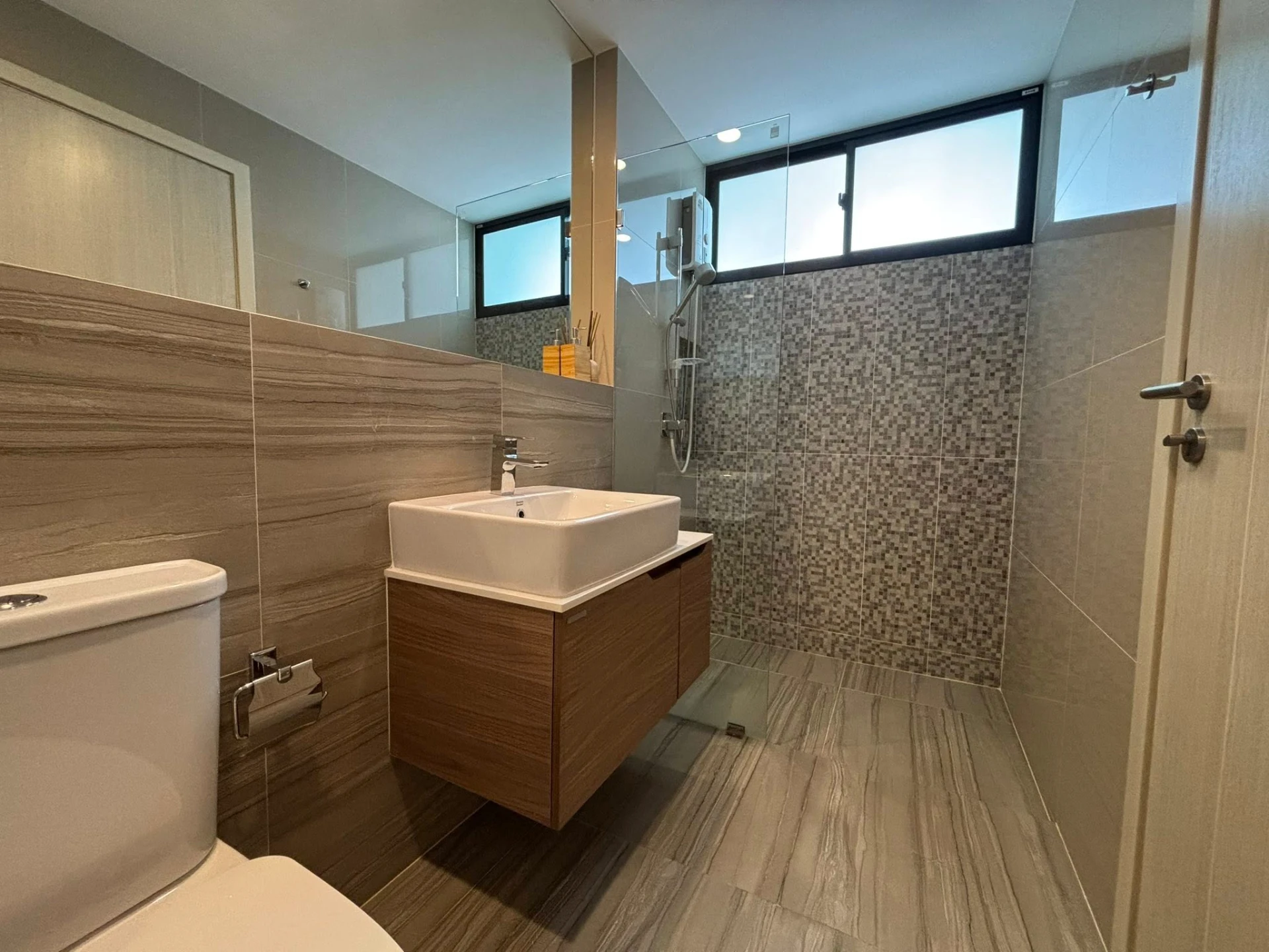 Nirvana Define Srinakarin-Rama 9 Townhome For Rent Preview 2