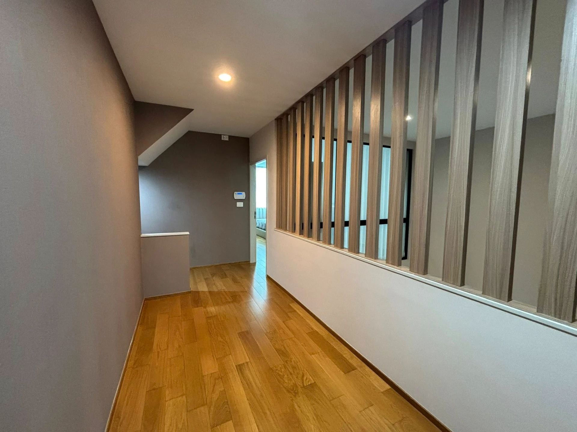 Nirvana Define Srinakarin-Rama 9 Townhome For Rent Preview 3