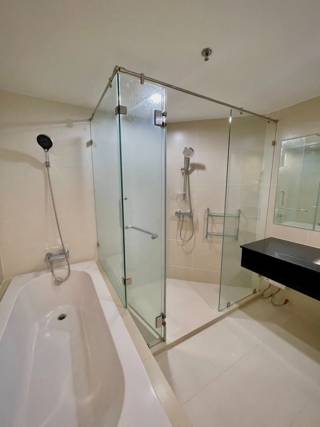 Belle Grand Rama9 Condo For Rent Preview 4