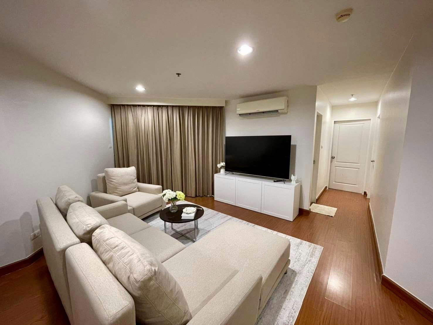 Belle Grand Rama9 Condo For Rent