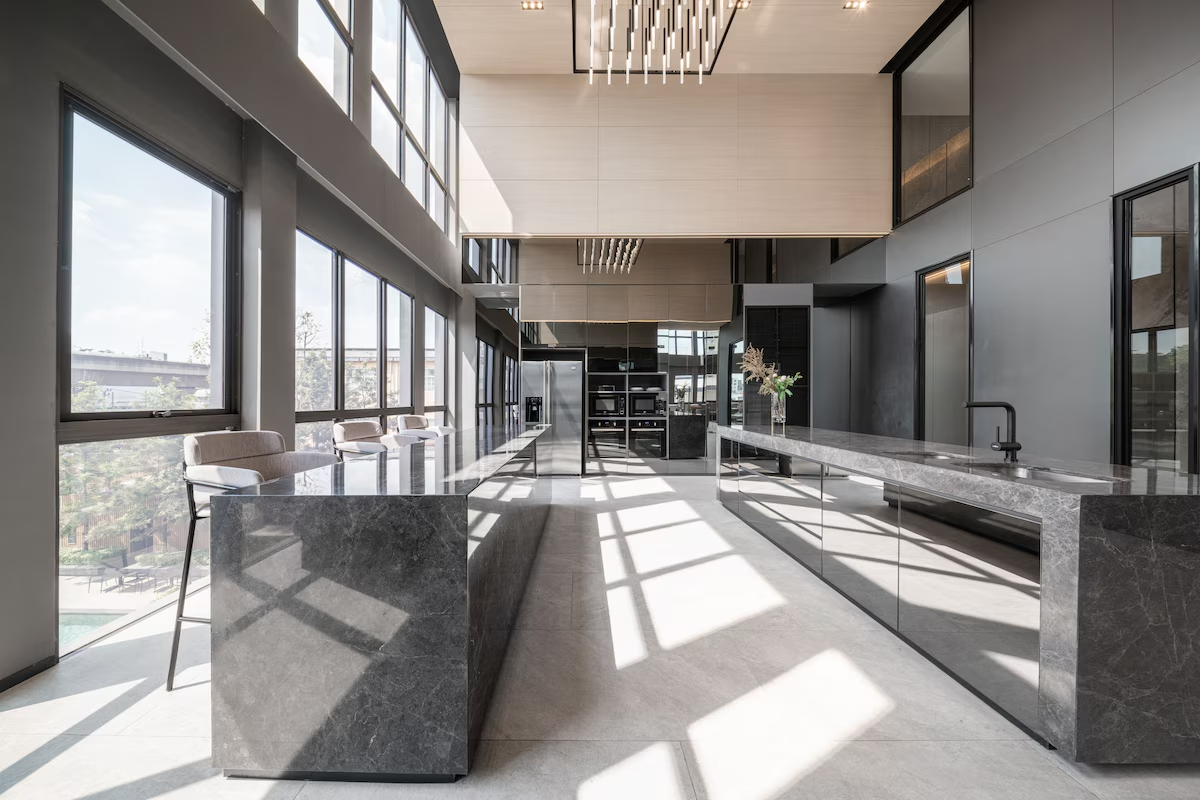 Ramada  By Wyndham Bangkok  Service Apartment Preview 2