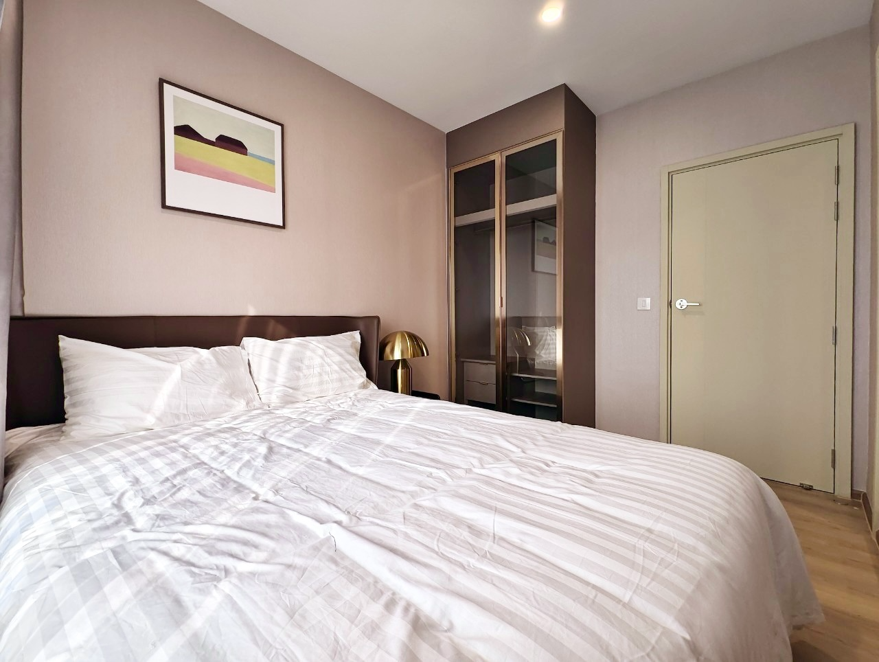 For Rent: Life Rama4 Asoke (Close to BTS Queen Sirikit National Convention Center) Preview 3