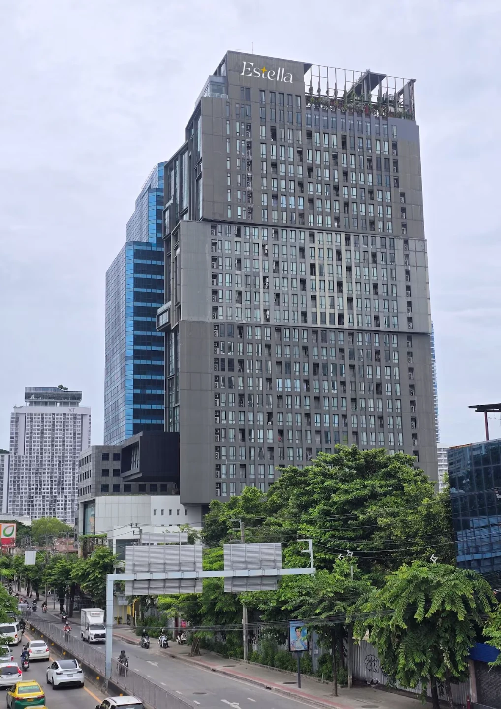 Estella Ekamai Service Apartments For Rent