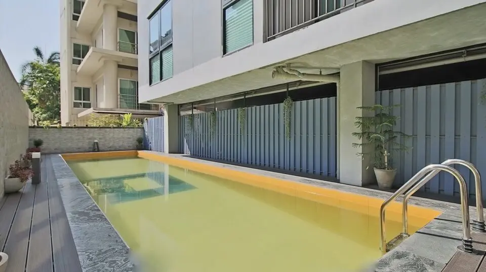 Quad Sukhumvit 36 Service Apartment Preview 3