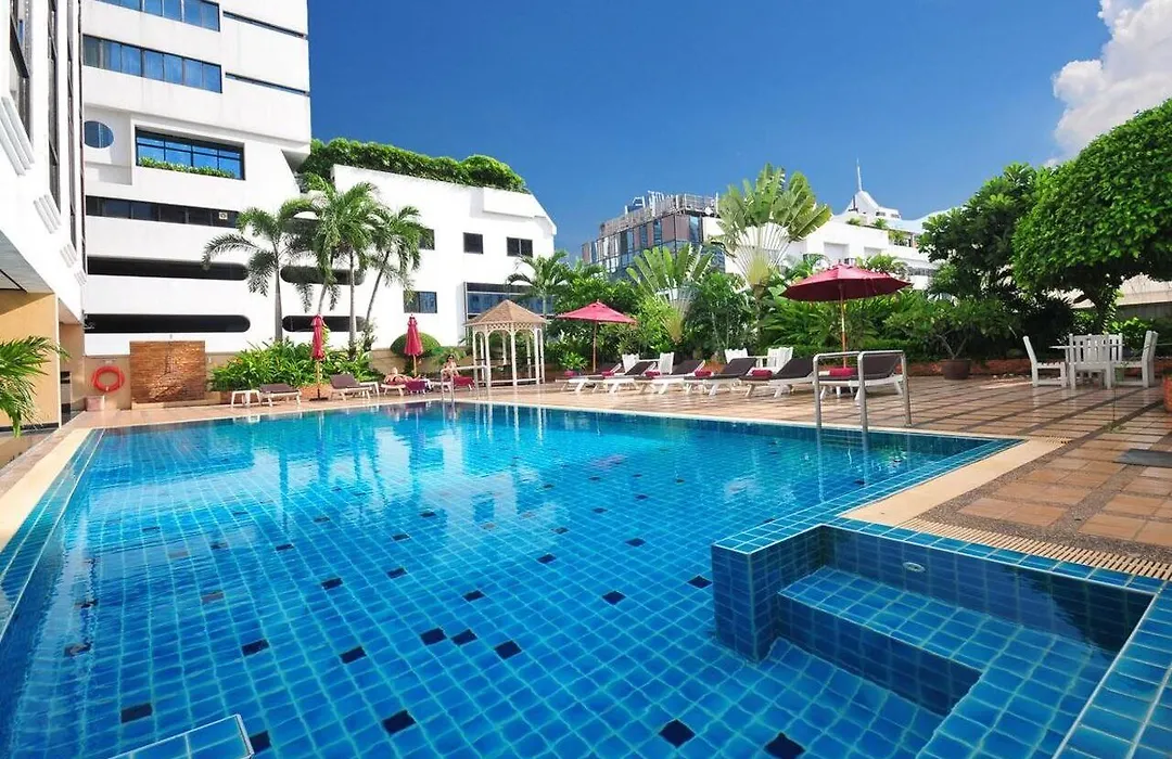 Grand President Service Apartments For Rent Preview 2