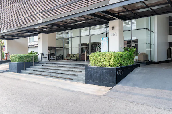 Lily Residence Service Apartments For Rent Preview 6