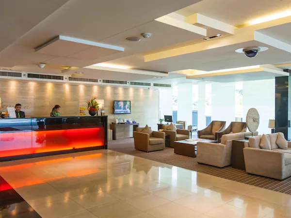 Oakwood Residence Sukhumvit 24 Service Apartment Preview 7