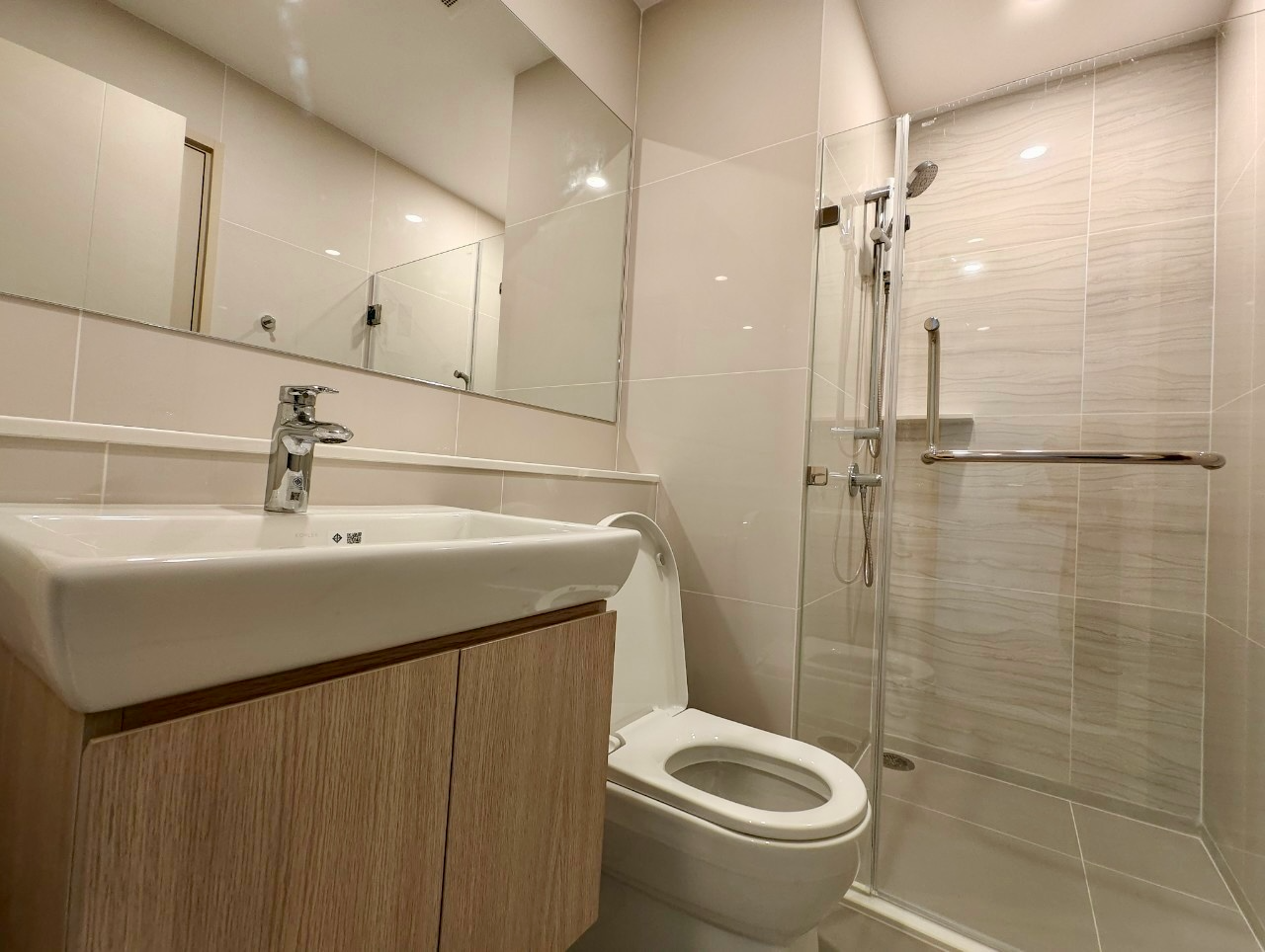 For Rent: Life Rama4 Asoke (Close to BTS Queen Sirikit National Convention Center) Preview 6