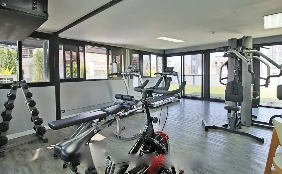 Quad Sukhumvit 36 Service Apartment Preview 5