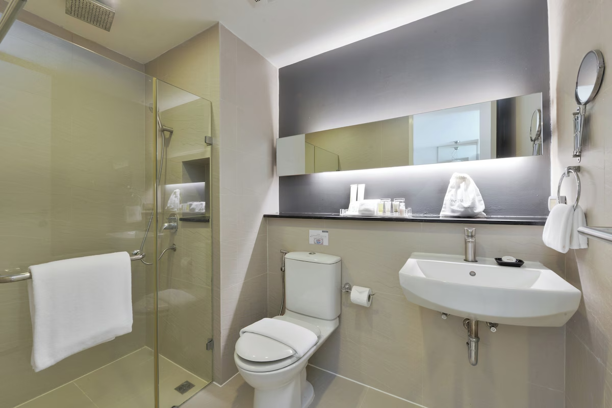 Arize Hotel Sukhumvit Service Apartments For Rent Preview 2