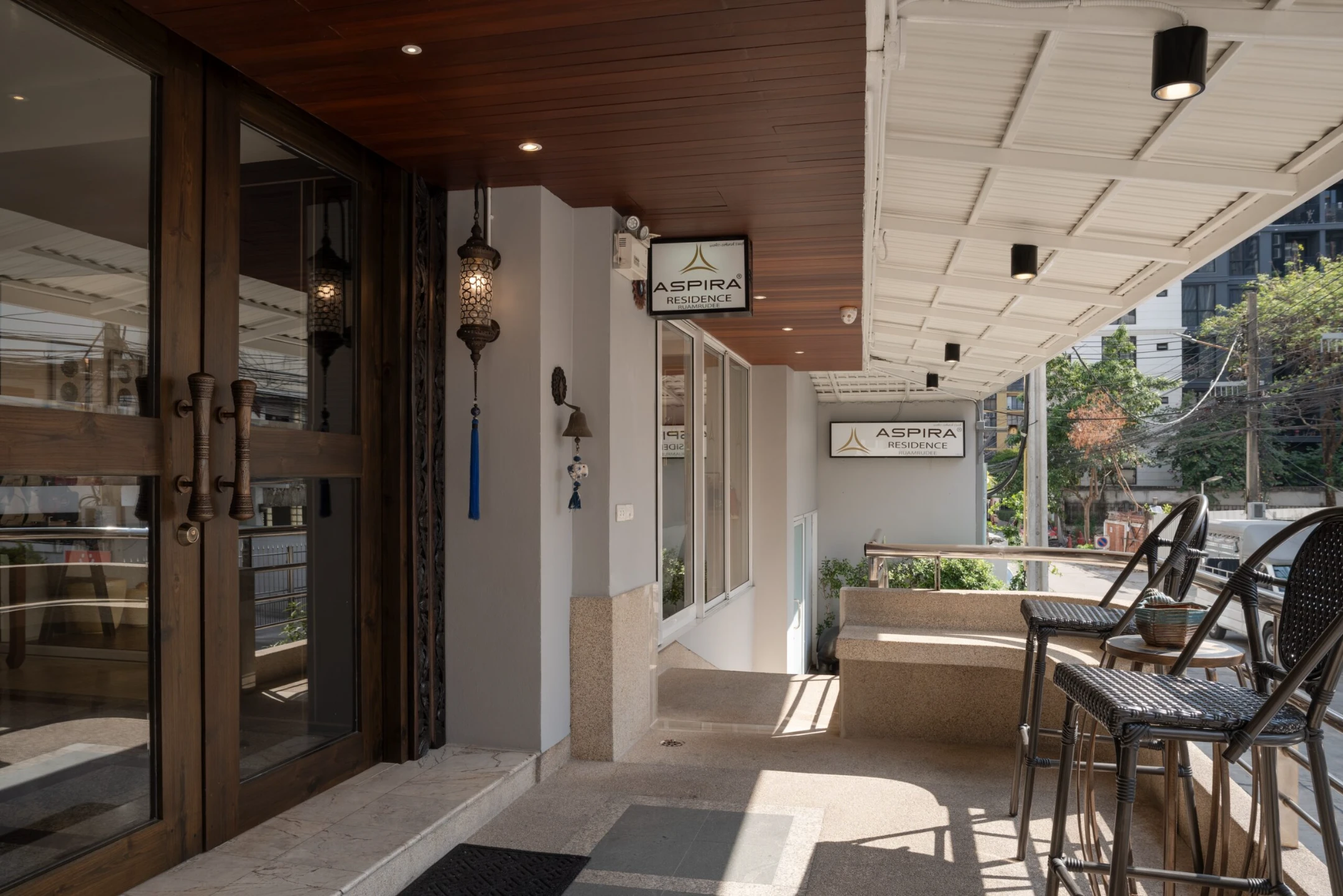 Aspira Residence Ruamrudee Service Apartments For Rent Preview 7