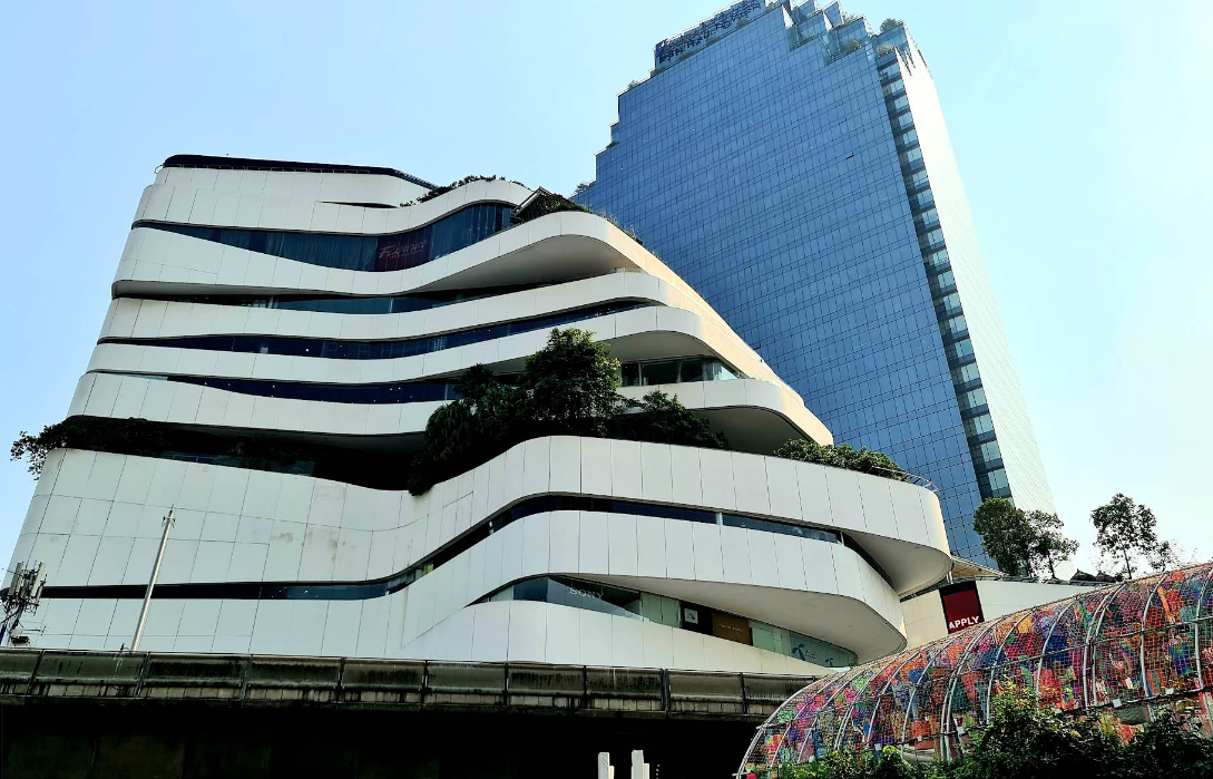 Bhiraj Tower Office For Rent