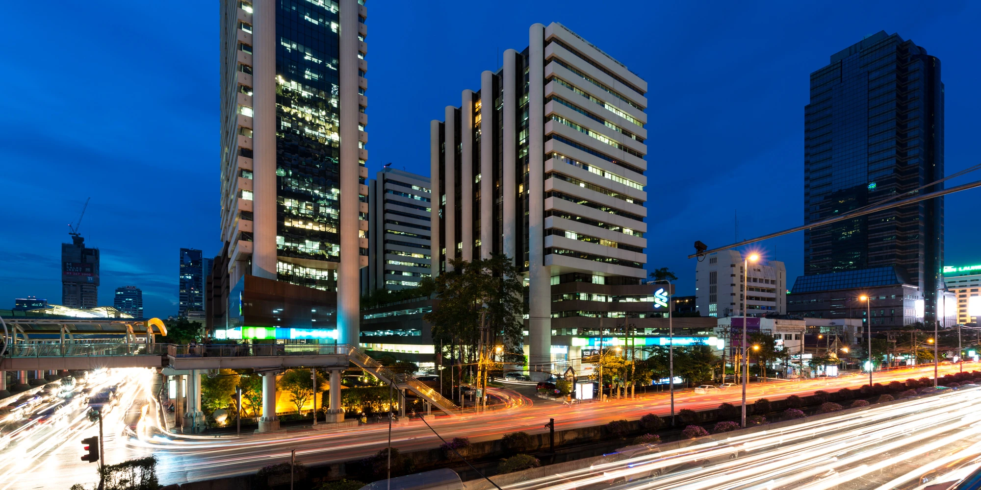 Sathorn Thani Building Office For Rent Preview 4