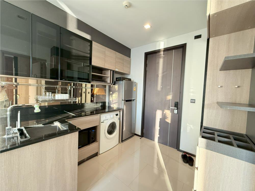 For Rent :  The Line Asoke Ratchada close to Mrt Rama 9 Preview 2
