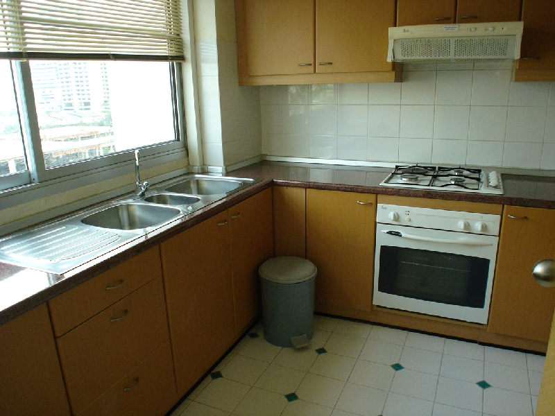 Civic Park Service Apartments For Rent Preview 3