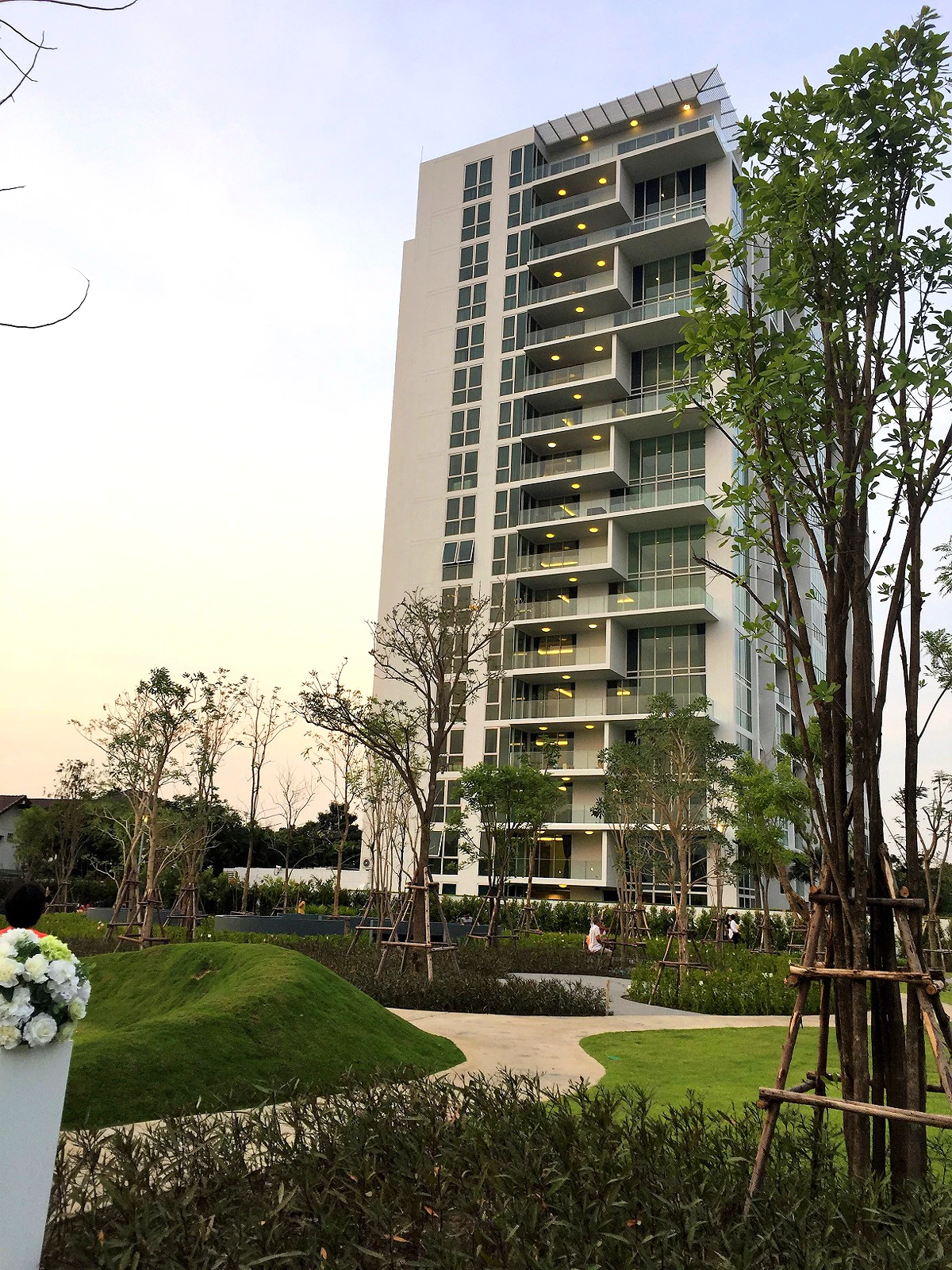 North Park Place Service Apartment