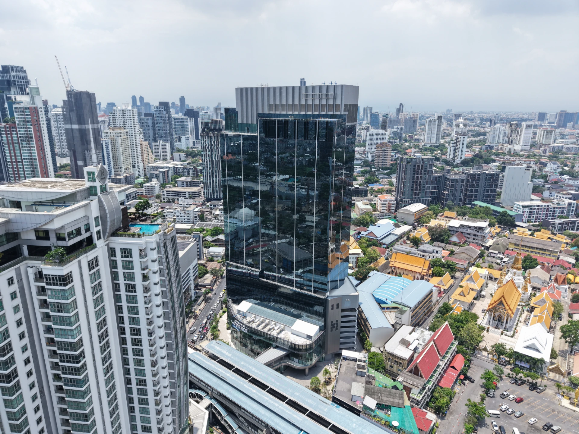 APAC Tower Building Office For Rent Preview 7