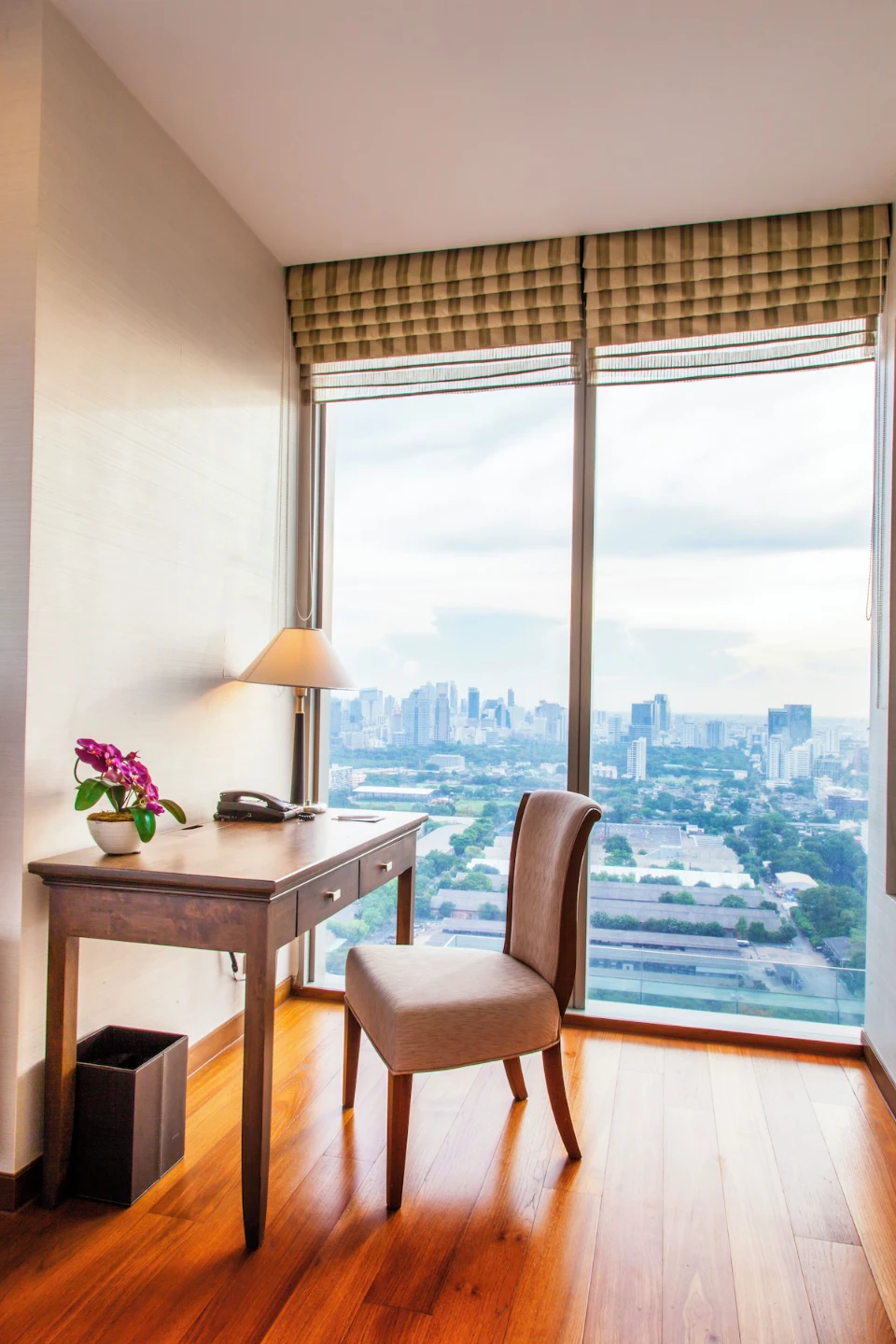 Culumn Bangkok Service Apartments Preview 5