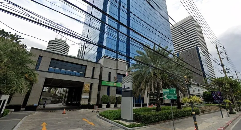 Lake Ratchada Office Complex Office for Rent Preview 3