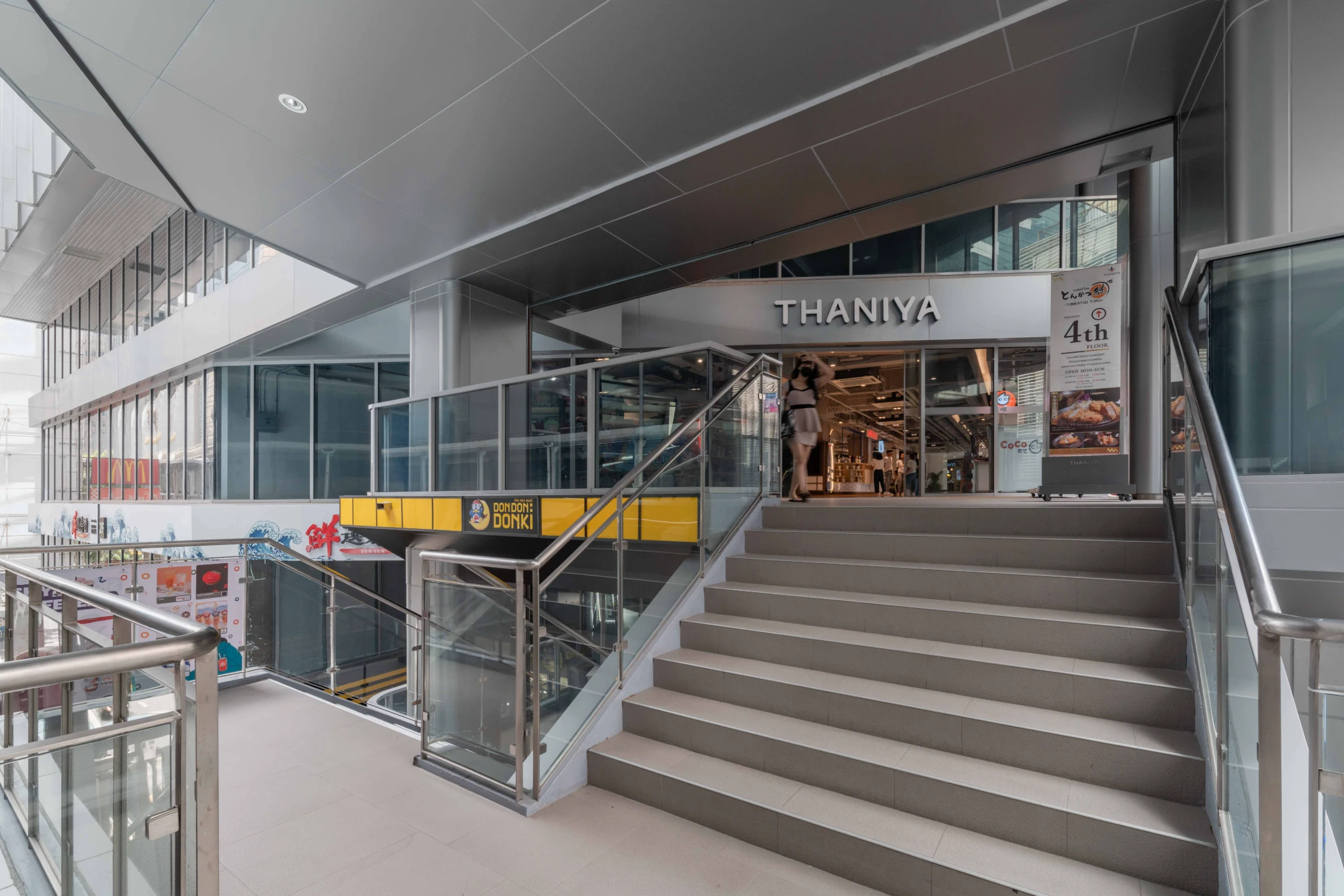 Thaniya Tower A Office For Rent Preview 2