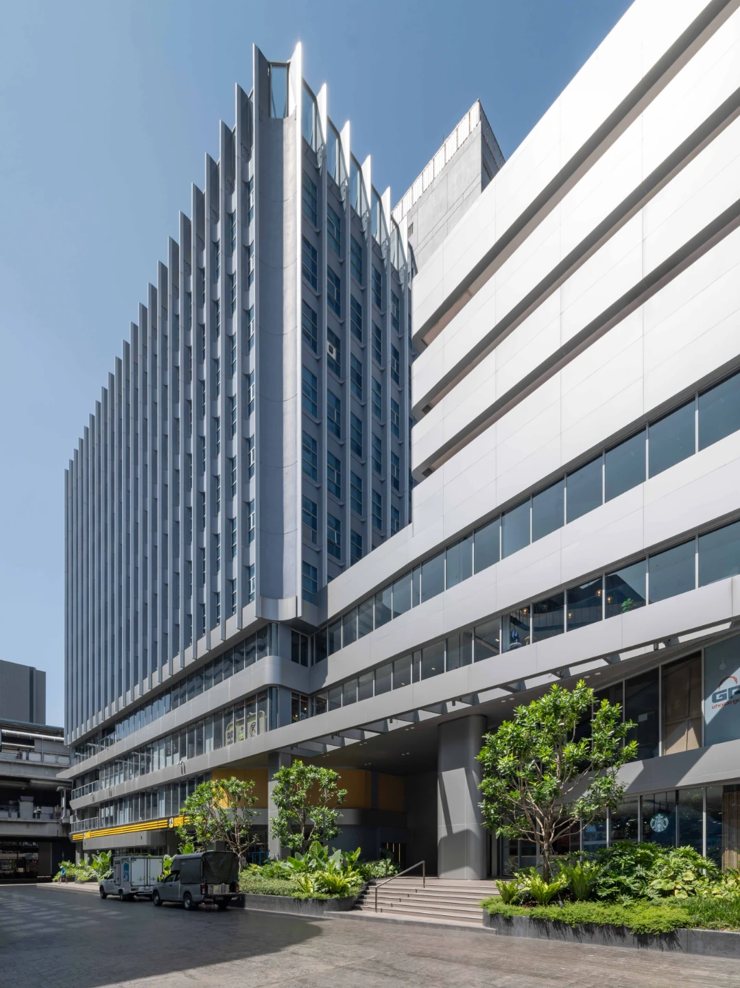 Thaniya Tower A Office For Rent Preview 6