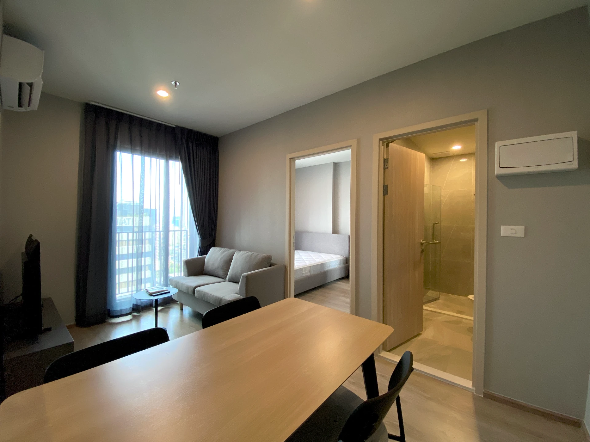 For Rent: Nue District R9 (Close to MRT RAMA9) Preview 6