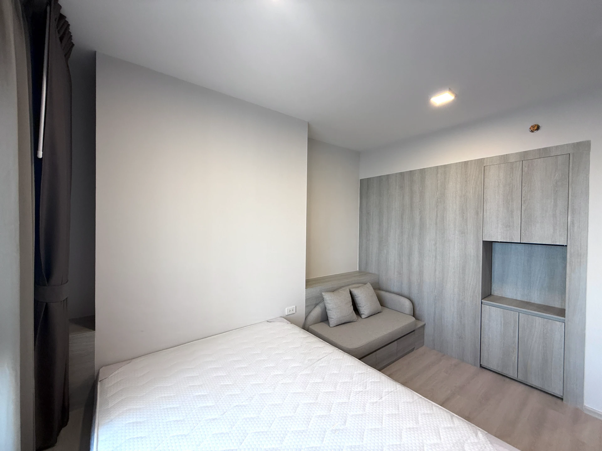 For Rent : COBE Ratchada Rama9  Close to MRT Huai Khwang Preview 5