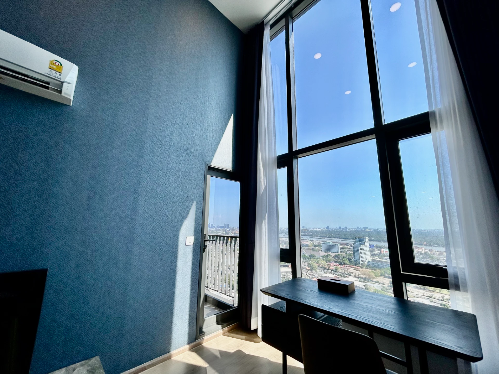 For Rent : Life Rama4 Asoke to MRT Queen Sirikit National Convention Centre (QSNCC) Preview 6